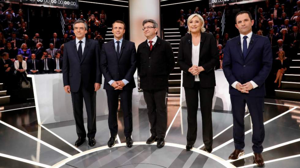 Présidentielle 2017 : un premier débat télévisé animé entre les cinq principaux candidats