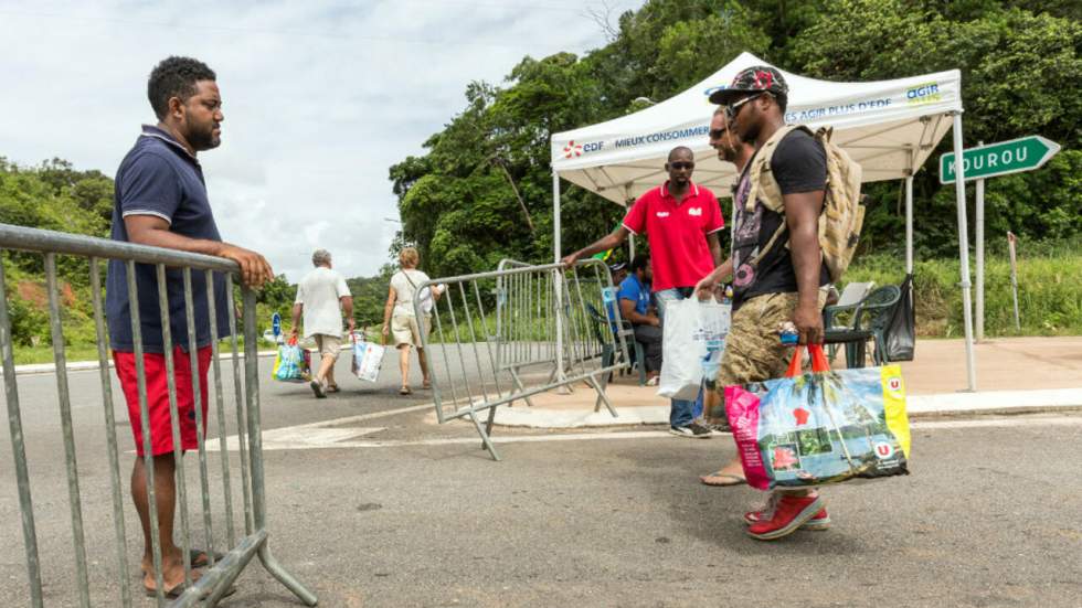 Crise sociale : "La fusée ne décollera pas, c'est à la Guyane de décoller"