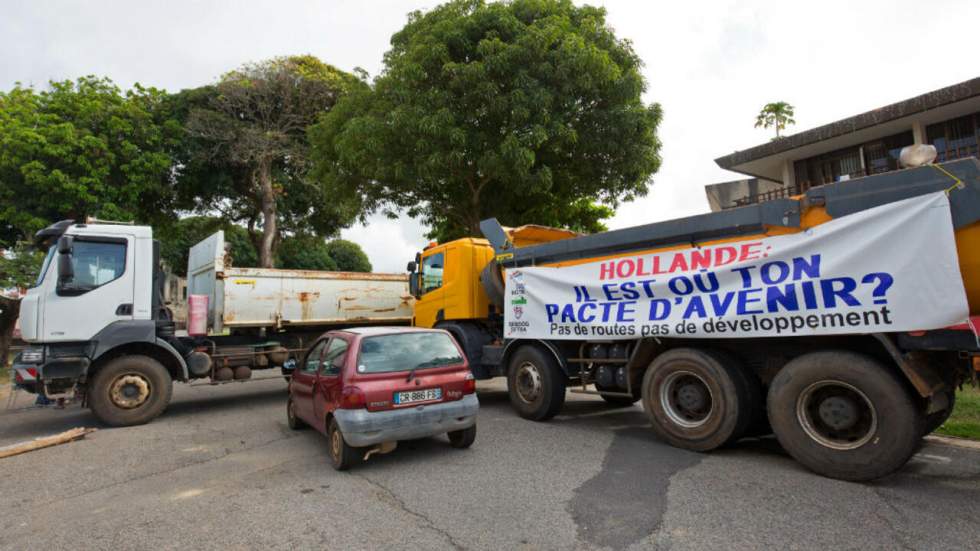 Le conflit social en Guyane fait irruption dans la campagne présidentielle