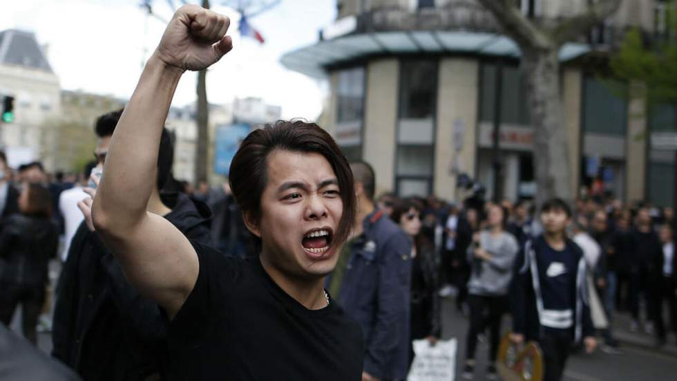 Nouveau rassemblement à Paris pour réclamer "justice" et "vérité" après la mort de Shaoyao Liu Nouveau rassemblement à Paris pour réclamer "justice" et "vérité" après la mort de Shaoyao Liu
