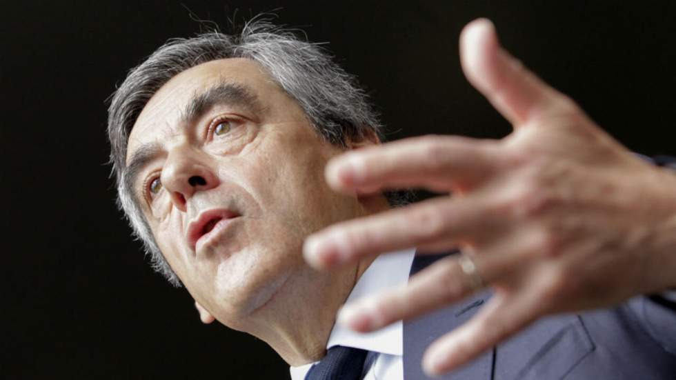 "Fillon en tête" selon Sputnik, des prévisions qualifiées abusivement de sondage "Fillon en tête" selon Sputnik, des prévisions qualifiées abusivement de sondage