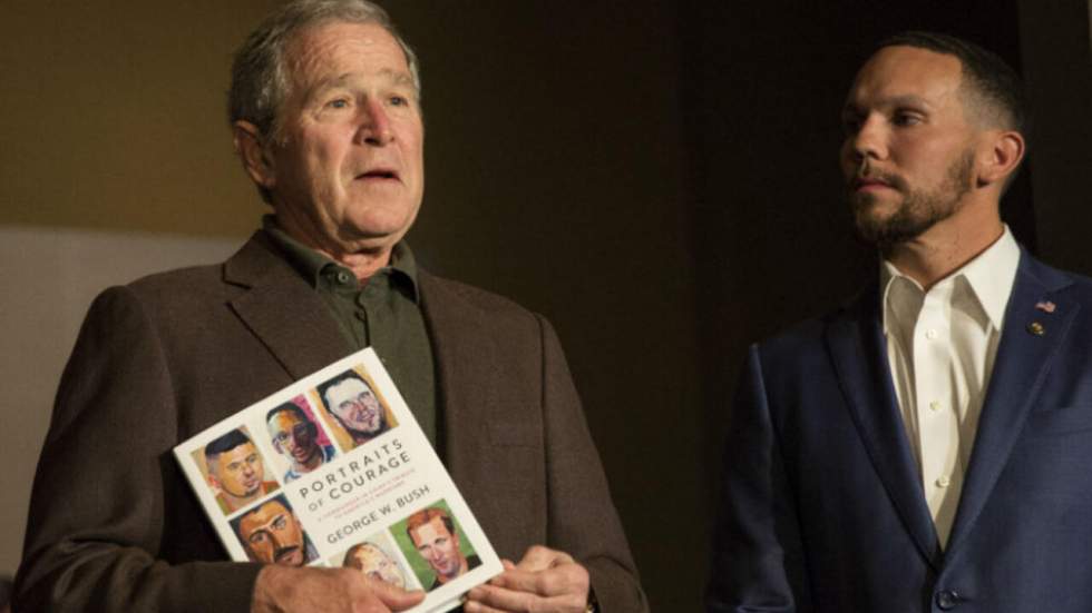 L'ancien président américain George W. Bush, ce chic type qui peint des vétérans L'ancien président américain George W. Bush, ce chic type qui peint des vétérans