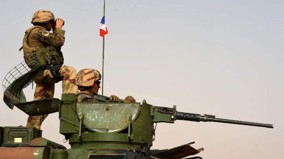 Mali : un soldat français tué dans un "accrochage avec des terroristes"