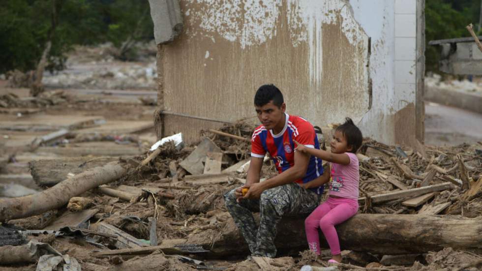 En Colombie, le bilan de la coulée de boue franchit la barre des 300 morts