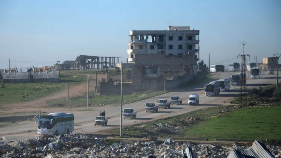 Vidéo : en Syrie, des centaines de rebelles à nouveau évacués de Homs Vidéo : en Syrie, des centaines de rebelles à nouveau évacués de Homs