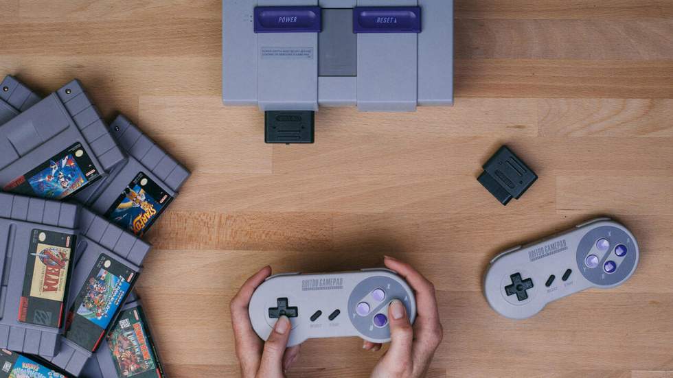 Une mini Super Nintendo devrait être mise sur le marché avant Noël