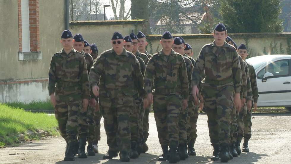 France : le service militaire volontaire, un tremplin pour l'emploi des jeunes