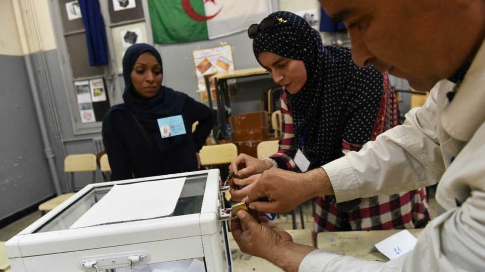 Législatives en Algérie : le FLN et ses alliés conservent la majorité absolue