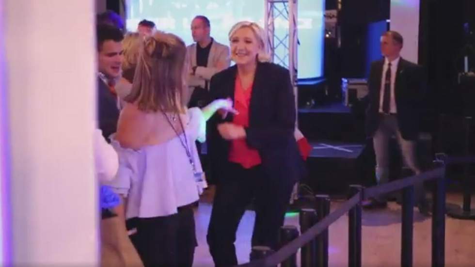 La défaite de Marine Le Pen à l'élection présidentielle ne l'a pas empêchée de zouker comme jamais