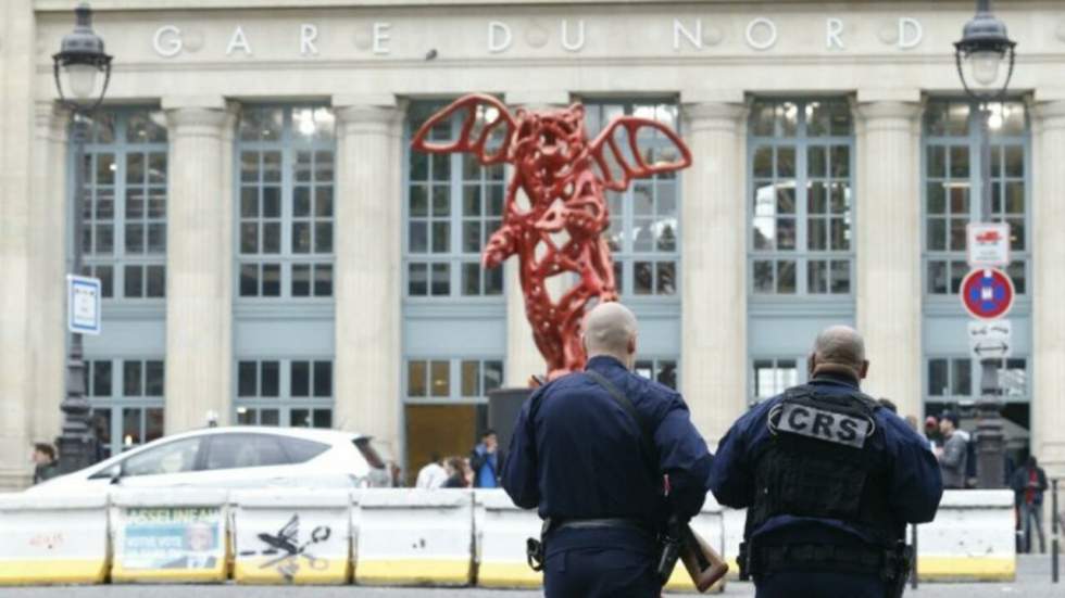 Paris : la gare du Nord évacuée pour une vaste opération de "vérification" Paris : la gare du Nord évacuée pour une vaste opération de "vérification"
