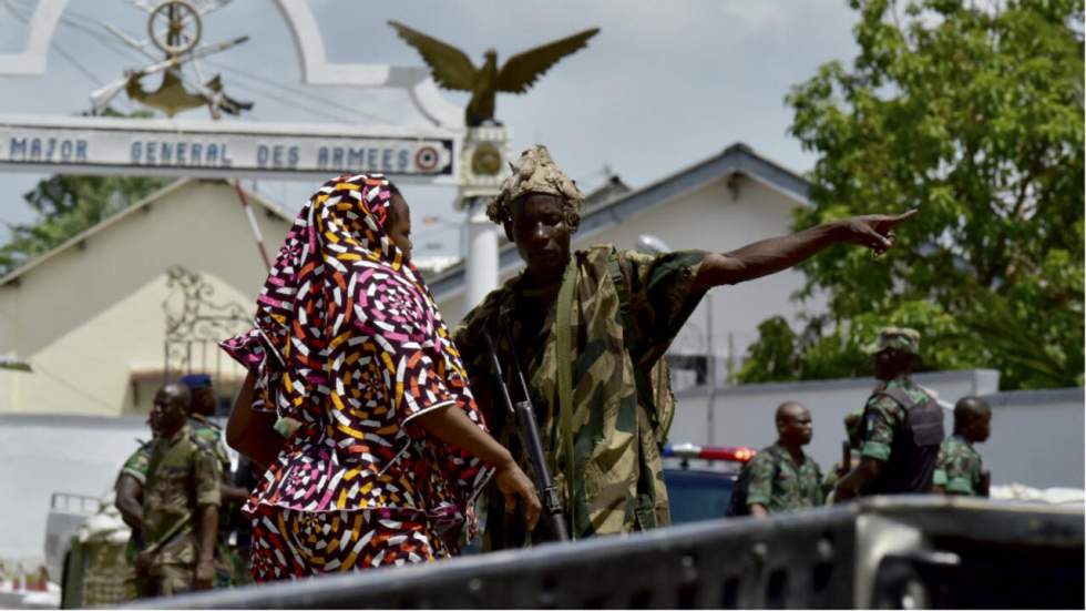 Côte d'Ivoire : face à la mutinerie, l'armée envoyée à Bouaké Côte d'Ivoire : face à la mutinerie, l'armée envoyée à Bouaké