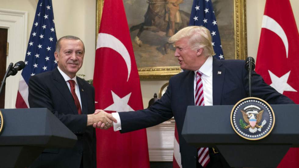 Trump assure Erdogan du soutien américain contre les kurdes du PKK