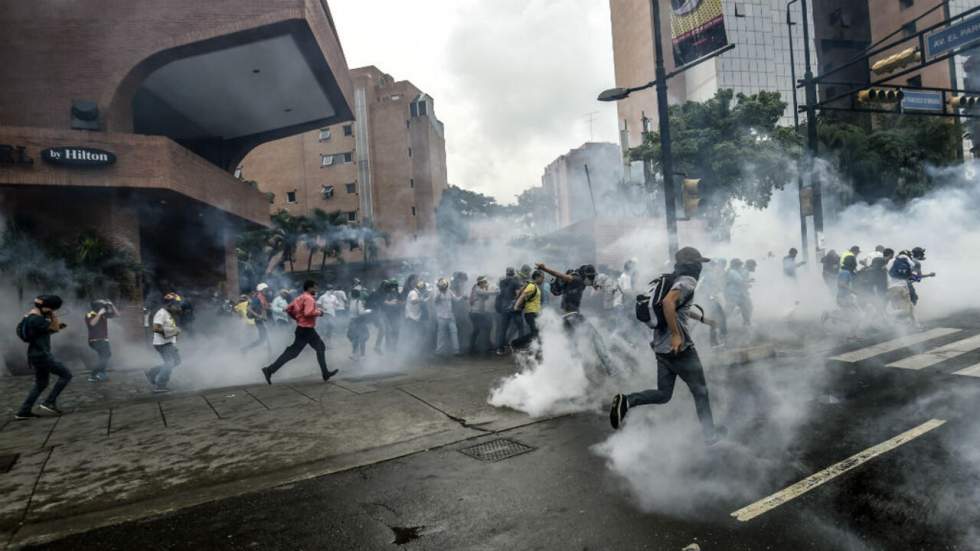 Venezuela : le ministre de la Défense reconnaît pour la première fois des abus commis par l'armée