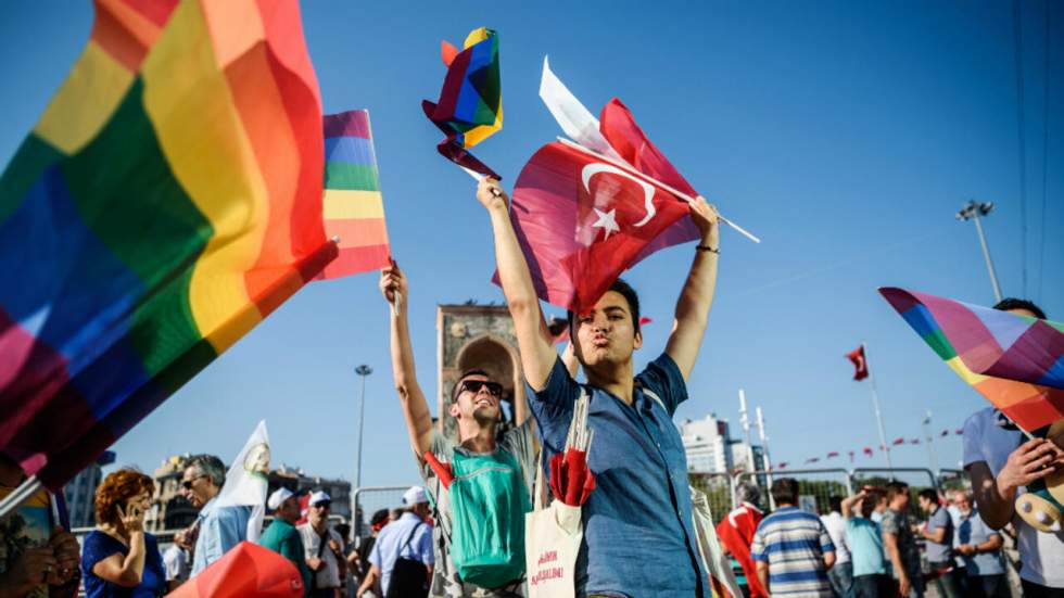 La Gay Pride d'Istanbul tentera d'avoir lieu malgré l'interdiction administrative