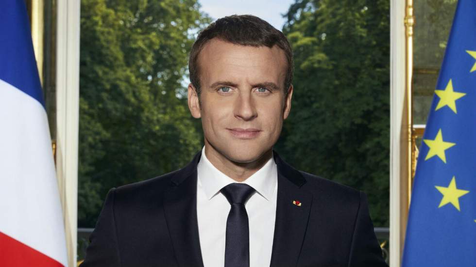 Portrait officiel : Emmanuel Macron a 7 choses à nous dire