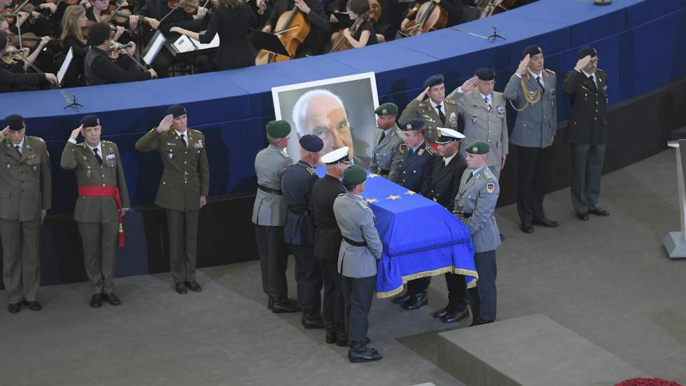 Clinton, Netanyahou, Sarkozy : hommage international à Strasbourg pour Helmut Kohl