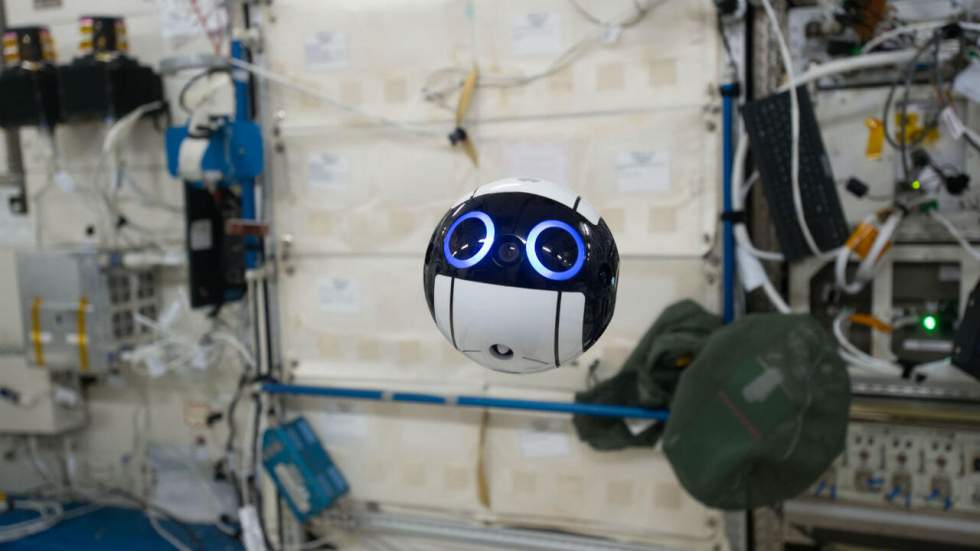 La Station spatiale internationale accueille un nouveau pensionnaire, un drone-caméra mignon et très utile