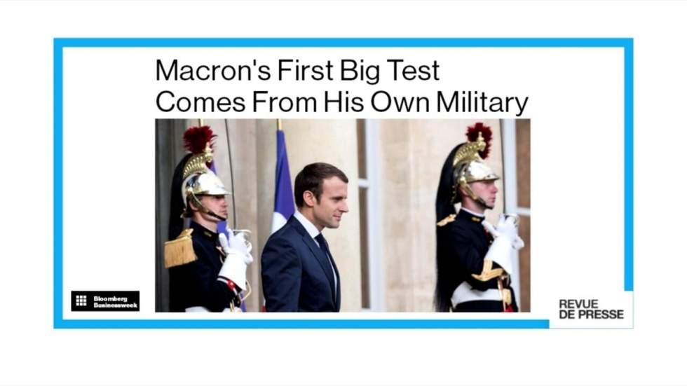 "Le premier grand test pour Macron vient de sa propre armée"