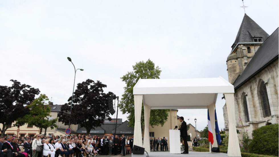 Hommage au père Hamel : "La haine ne triomphera pas"