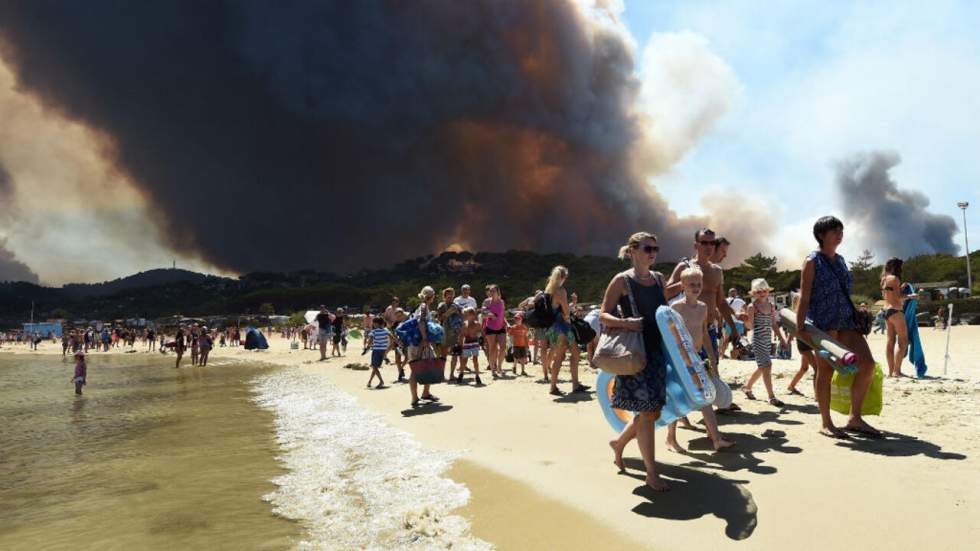 Incendie dans le Var : "On s'attend à passer deux ou trois jours loin de chez nous"