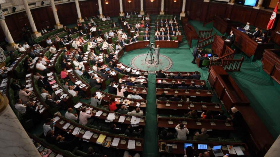 La Tunisie se dote d'une loi historique contre "les violences faites aux femmes"