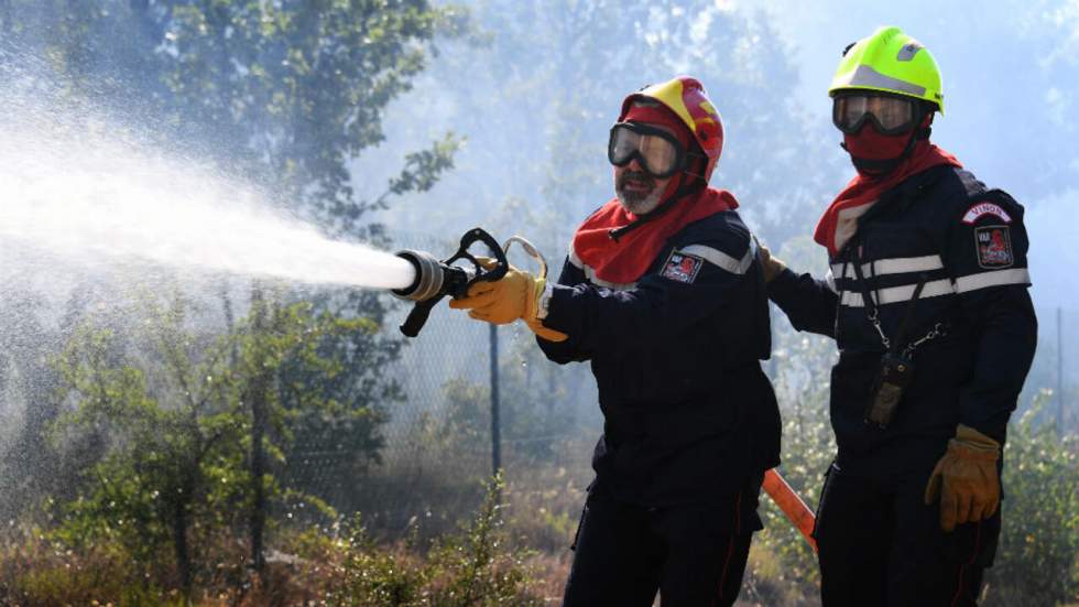 Incendies dans le Sud-Est : la plupart des feux en passe d'être maîtrisés Incendies dans le Sud-Est : la plupart des feux en passe d'être maîtrisés