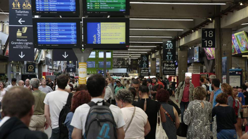 Trafic toujours perturbé en gare de Paris-Montparnasse, l'origine de la panne trouvée