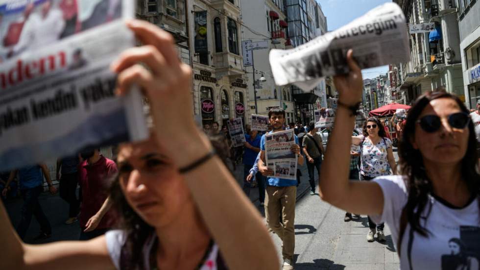 Journaliste arrêté en Turquie : "Loup Bureau n’est pas en centre de rétention, mais en prison" Journaliste arrêté en Turquie : "Loup Bureau n’est pas en centre de rétention, mais en prison"