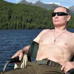 En vacances en Sibérie, Vladimir Poutine soigne son image d'homme d'action En vacances en Sibérie, Vladimir Poutine soigne son image d'homme d'action