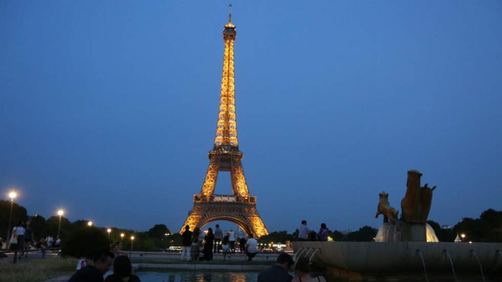 L'homme arrêté avec un couteau à la Tour Eiffel voulait attaquer un militaire