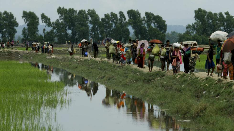 Crise des Rohingya : près de 270 000 réfugiés au Bangladesh en deux semaines