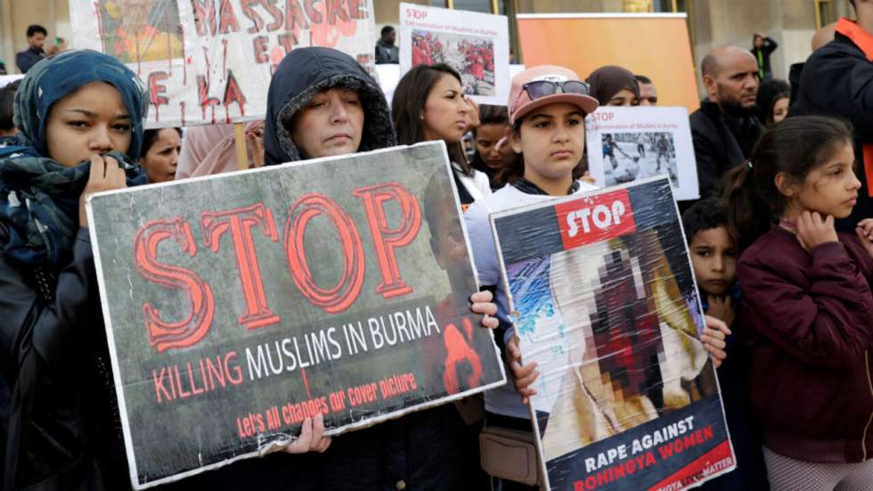 Rassemblement à Paris en solidarité avec les Rohingyas Rassemblement à Paris en solidarité avec les Rohingyas