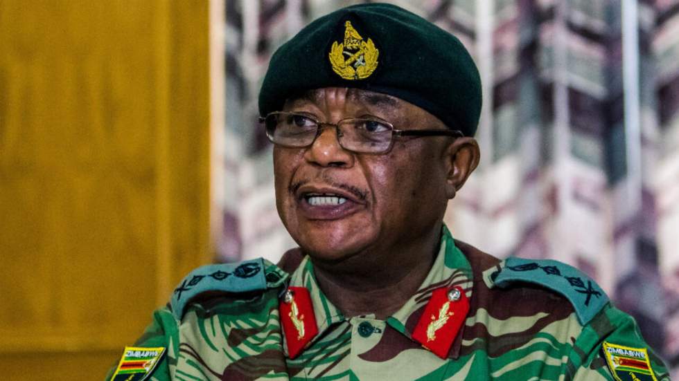 Situation tendue au Zimbabwe, le chef de l'armée accusé de "trahison"