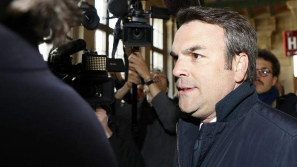 Fraude fiscale : François Hollande connaissait la "phobie administrative" de Thomas Thévenoud Fraude fiscale : François Hollande connaissait la "phobie administrative" de Thomas Thévenoud