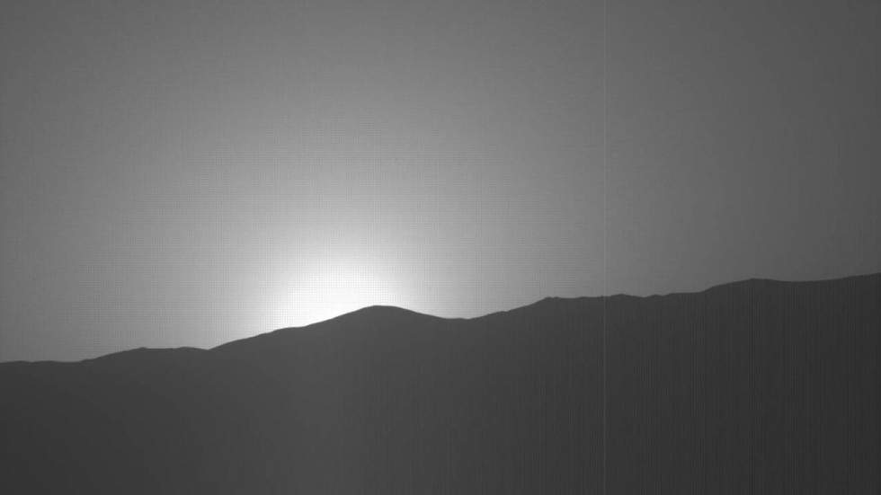 Le rover Curiosity a pris une nouvelle photo du coucher de soleil sur Mars