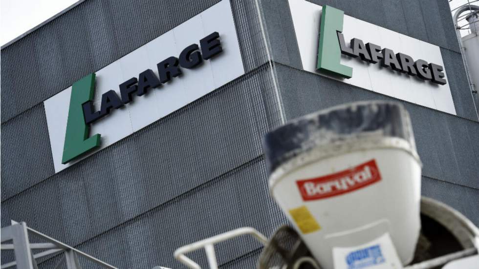 Lafarge en Syrie : trois cadres mis en examen pour "financement d'une entreprise terroriste"