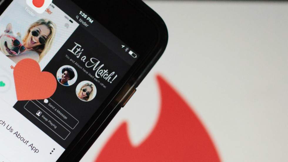 Tinder entame sa mue pour devenir un réseau social comme les autres Tinder entame sa mue pour devenir un réseau social comme les autres