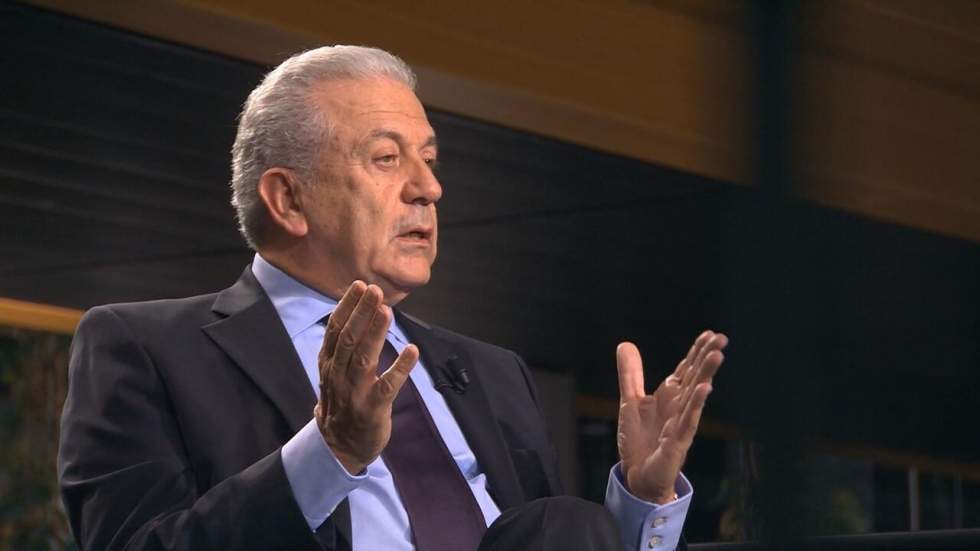 Dimitris Avramopoulos : "L'Union européenne fait son devoir moral et légal"