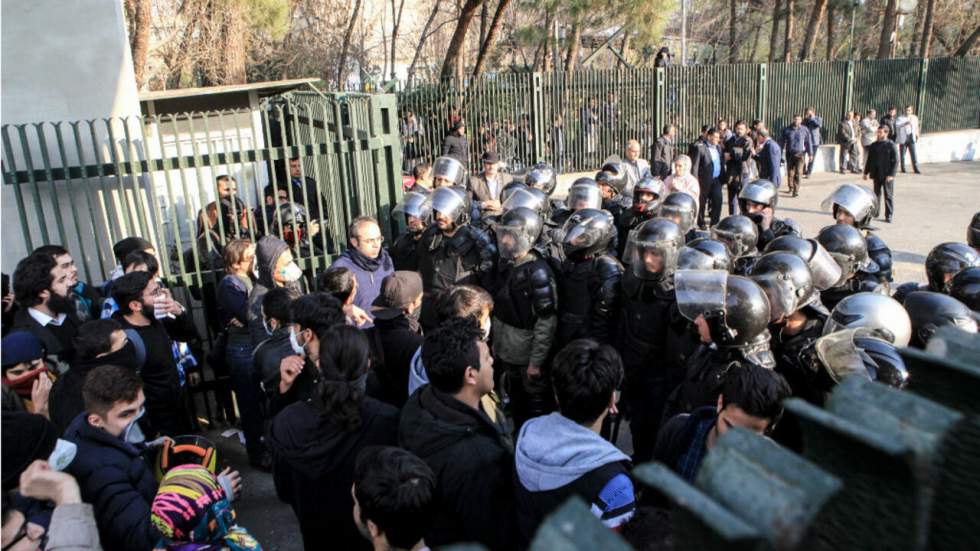 Iran : deux manifestants tués lors des protestations anti-gouvernementales