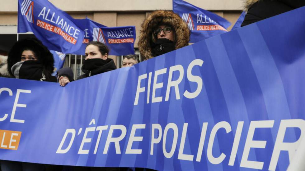Une enquête ouverte après l'agression de deux policiers à Champigny-sur-Marne Une enquête ouverte après l'agression de deux policiers à Champigny-sur-Marne