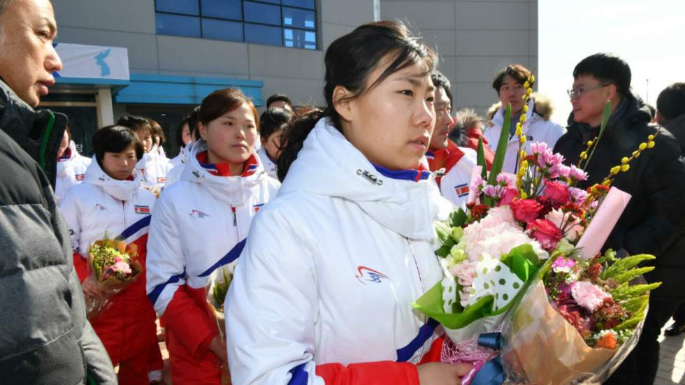 JO de Pyeongchang : les hockeyeuses nord-coréennes bien arrivées en Corée du Sud JO de Pyeongchang : les hockeyeuses nord-coréennes bien arrivées en Corée du Sud
