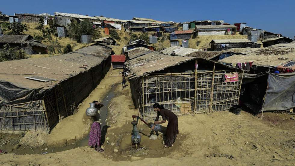 Bill Richardson, diplomate américain, démissionne de la commission sur les Rohingya et fustige Aung San Suu Kyi Bill Richardson, diplomate américain, démissionne de la commission sur les Rohingya et fustige Aung San Suu Kyi