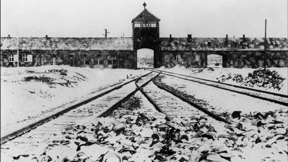 Shoah en Pologne : une loi pour mettre les historiens au pas ?