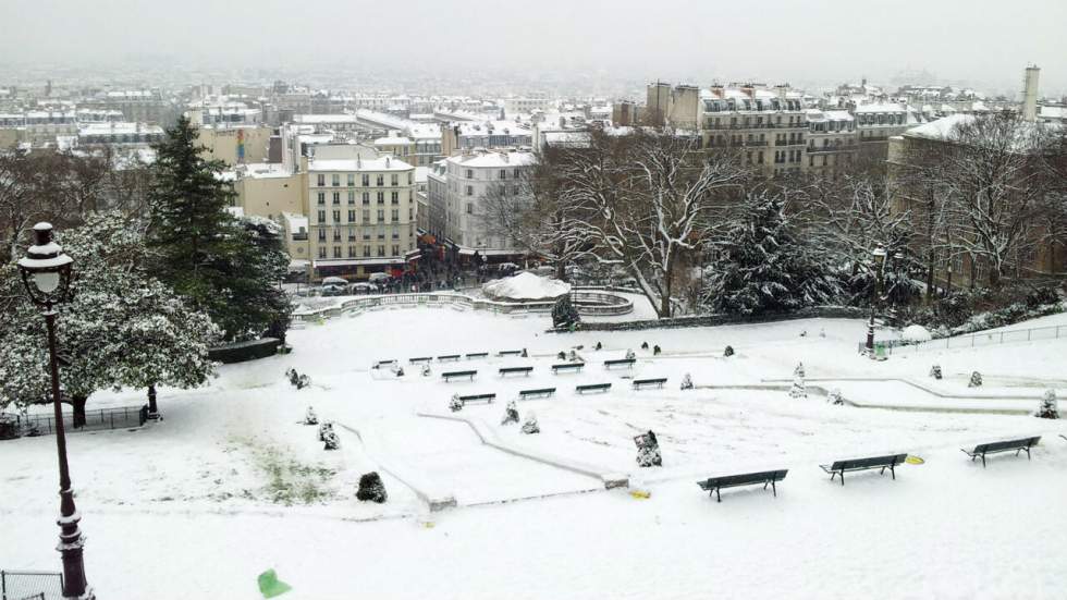 Profitons-en, ce n'est pas tous les jours qu'on peut skier à Montmartre