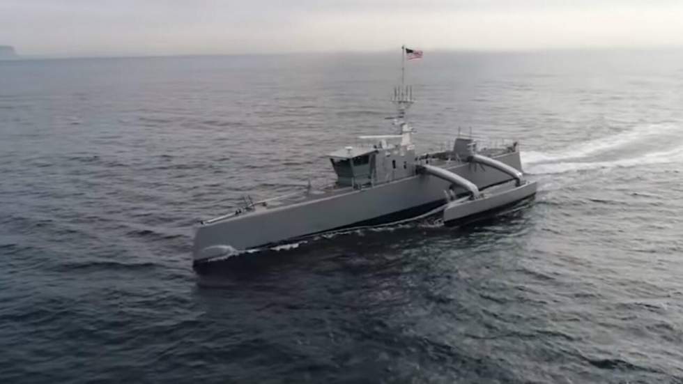 "Sea Hunter", le premier navire autonome de l'US Navy, sera bientôt prêt à passer jusqu’à 90 jours seul en mer