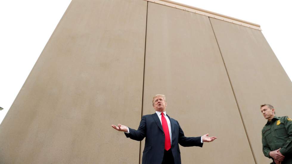 Donald Trump veut un mur que ces "incroyables grimpeurs" de Mexicains ne pourront pas franchir