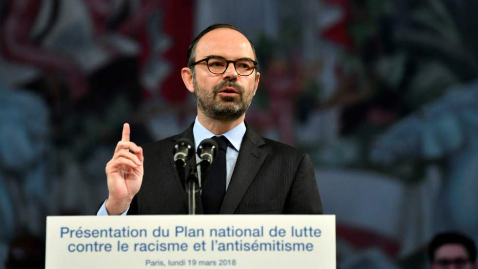 Racisme : le gouvernement d'Édouard Philippe veut s'attaquer aux contenus illicites sur Internet