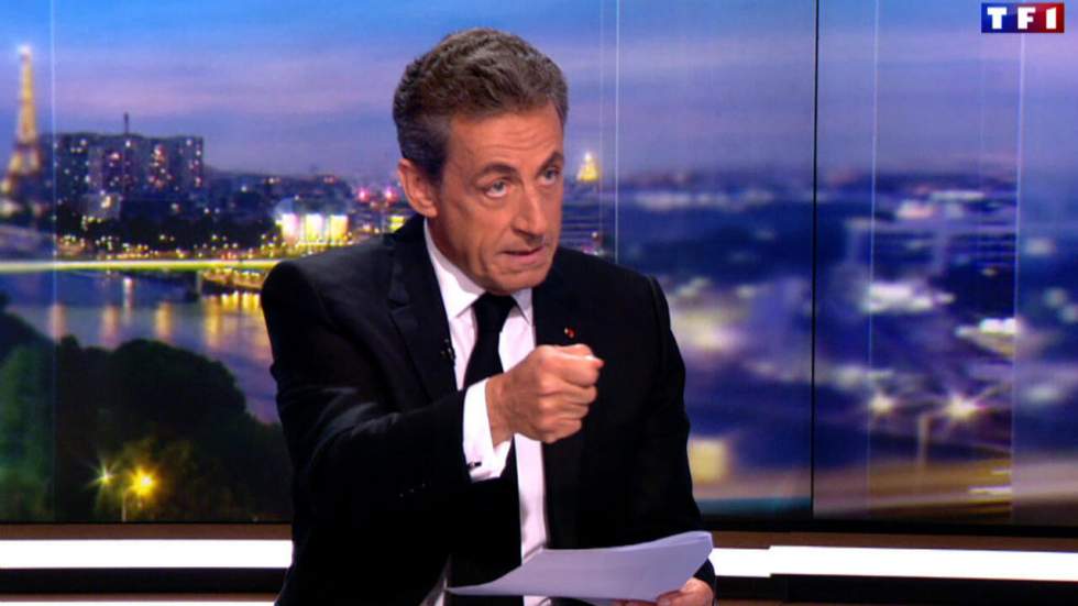 Mis en examen, Sarkozy dénonce les calomnies de "la bande Kadhafi"