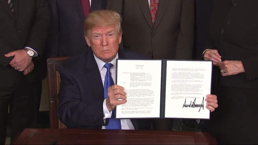 Tarifs douaniers : la Chine et les États-Unis se renvoient la balle Tarifs douaniers : la Chine et les États-Unis se renvoient la balle