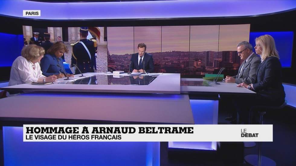 Hommage à Arnaud Beltrame, "héros" français